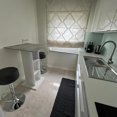 Apartment Schoene 3-zimmer In Der Naehe Von Frankfurt *